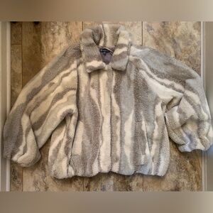 Democracy Neutral Tie Dyed Faux Sherpa Bomber Jacket Large Snap Closure Size XL